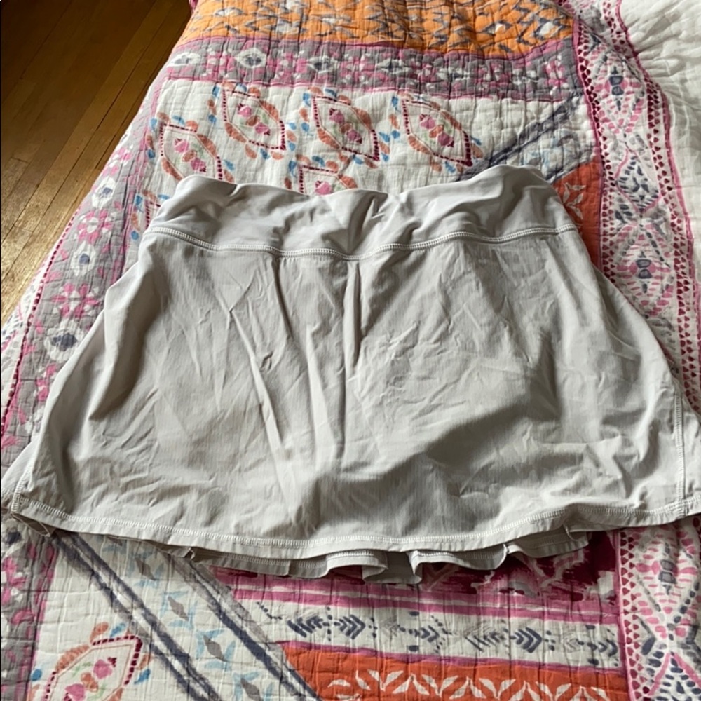 Lululemon size 10 tennis skirt